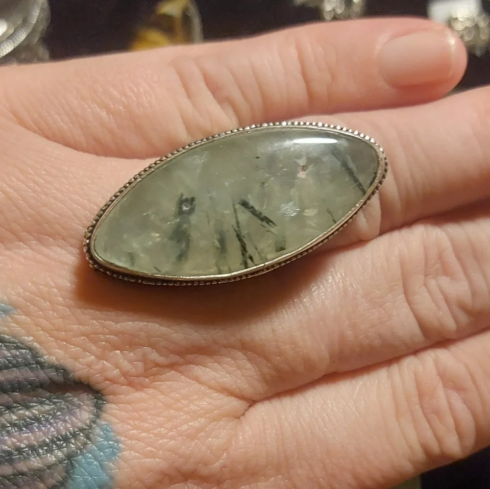 Moss Prenhite High Setting Ring Size 7 - Picture 2 of 6